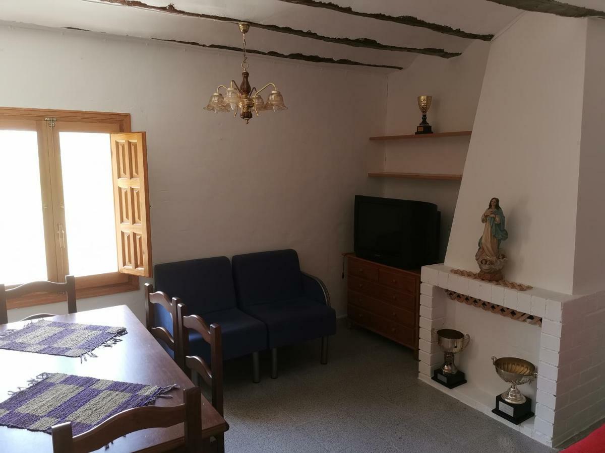 Casa Rural Y Albergue Tormon Eksteriør bilde