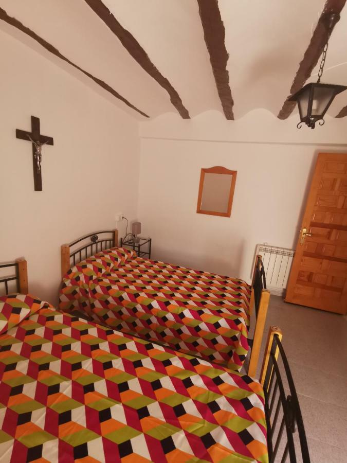 Casa Rural Y Albergue Tormon Eksteriør bilde
